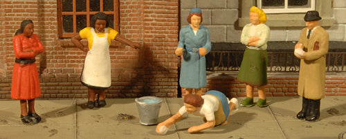 O SIDEWALK PEOPLE 7PC