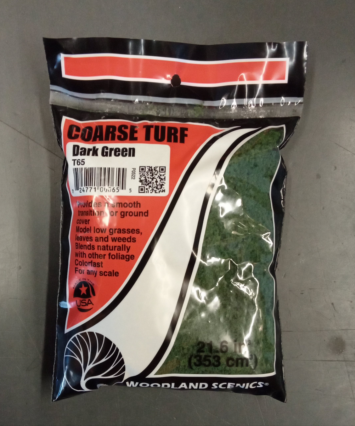 COARSE TURF DARK GREEN