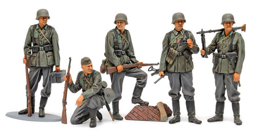 TAMIYA 1/35 GERMAN INFANTRY MID WWII