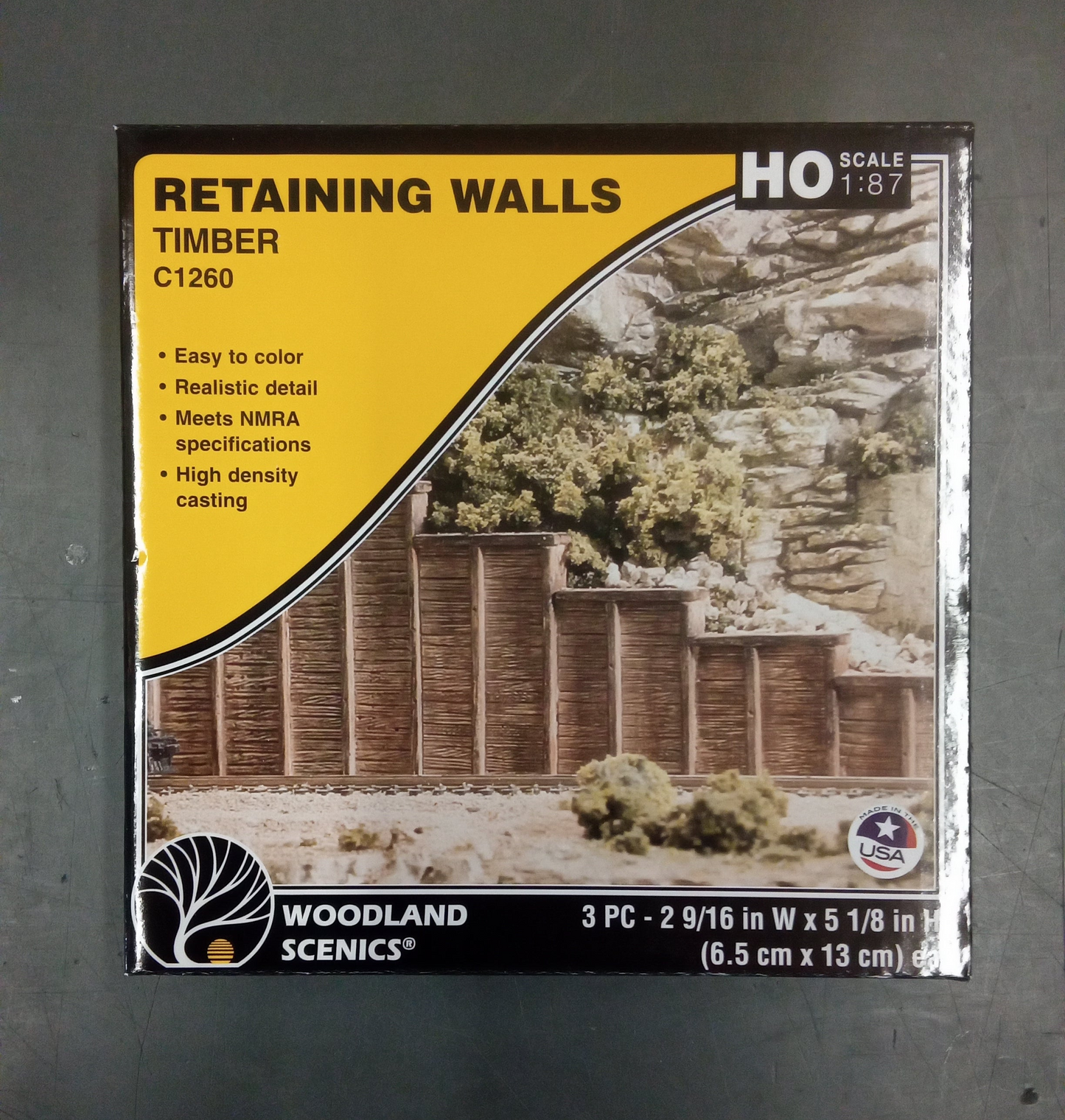 RETAINING WALL TIMBER