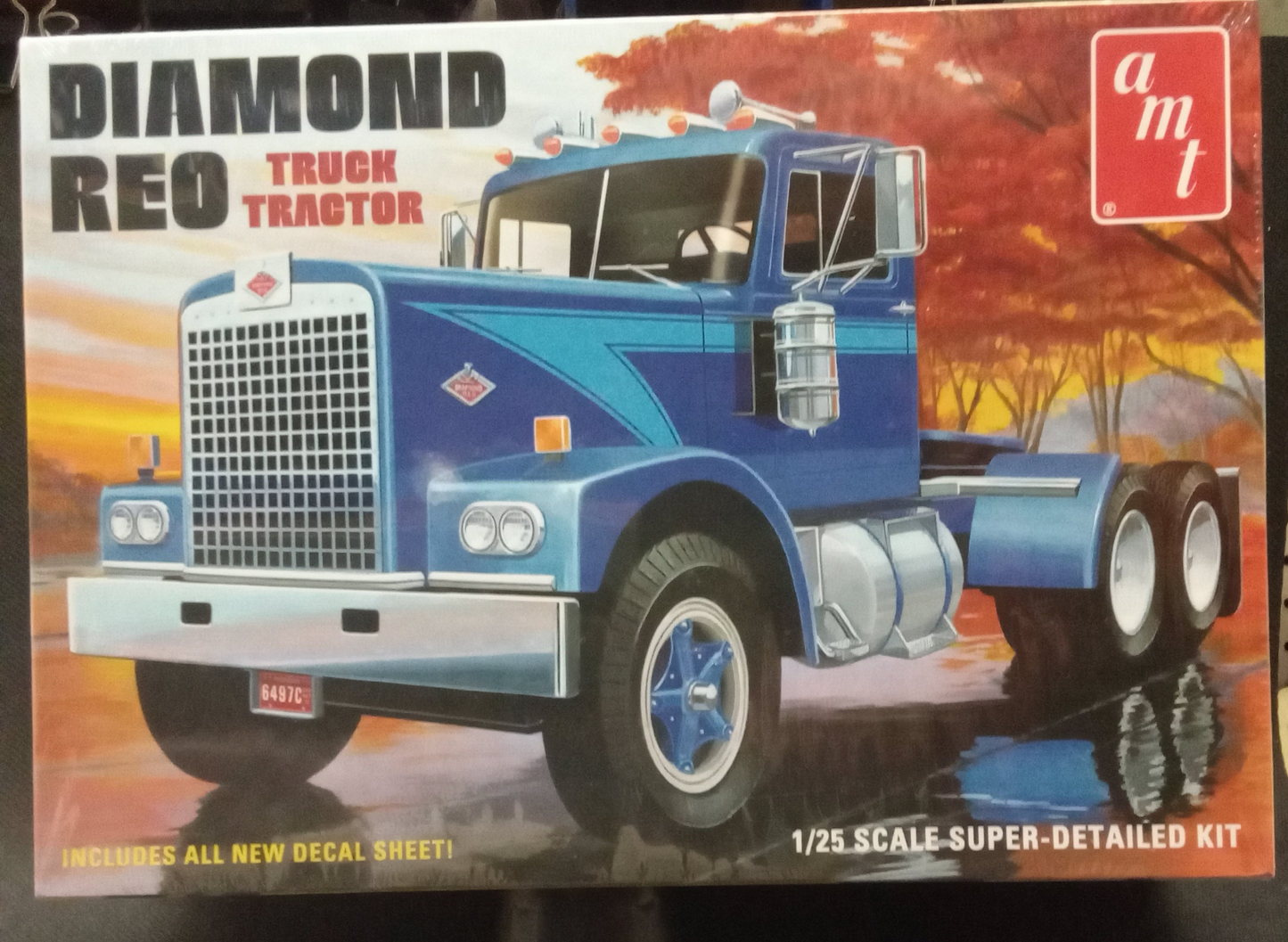 AMT 1/25 DIAMOND RIO SEMI TRACTOR