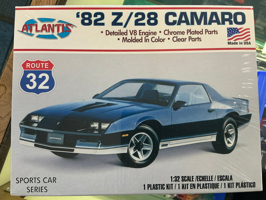 ATLANTIS 1/32 '82 CAMARO Z-28
