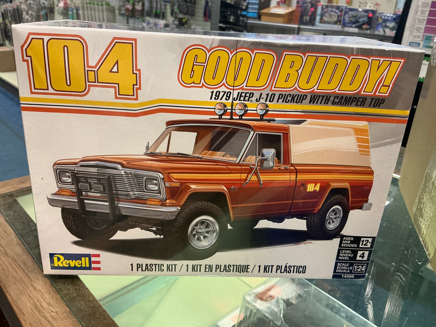 REVELL 1/25 1979 Jeep J-10 Pick
