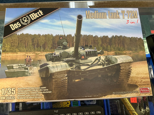Das Werk 1/35 Medium Tank T-72M