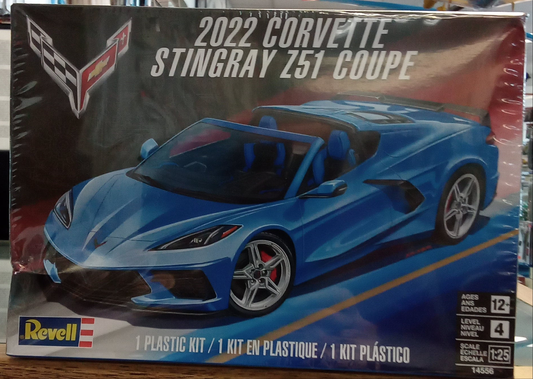 REVELL 1/25 2022 CORVETEE Z51 COUPE