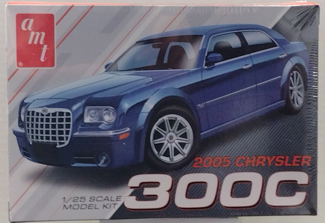 AMT 1/24 '05 CHRYSLER 300C