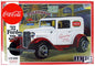 1/25 MPC 1932 Ford Sedan Delivery