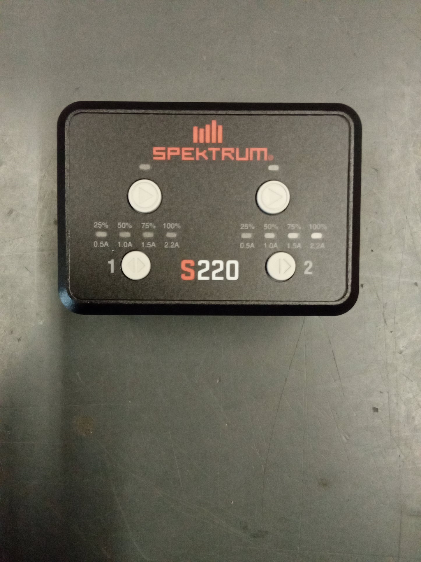 SPEKTRUM S220 20 WATT 2 BATTERY CHARGER