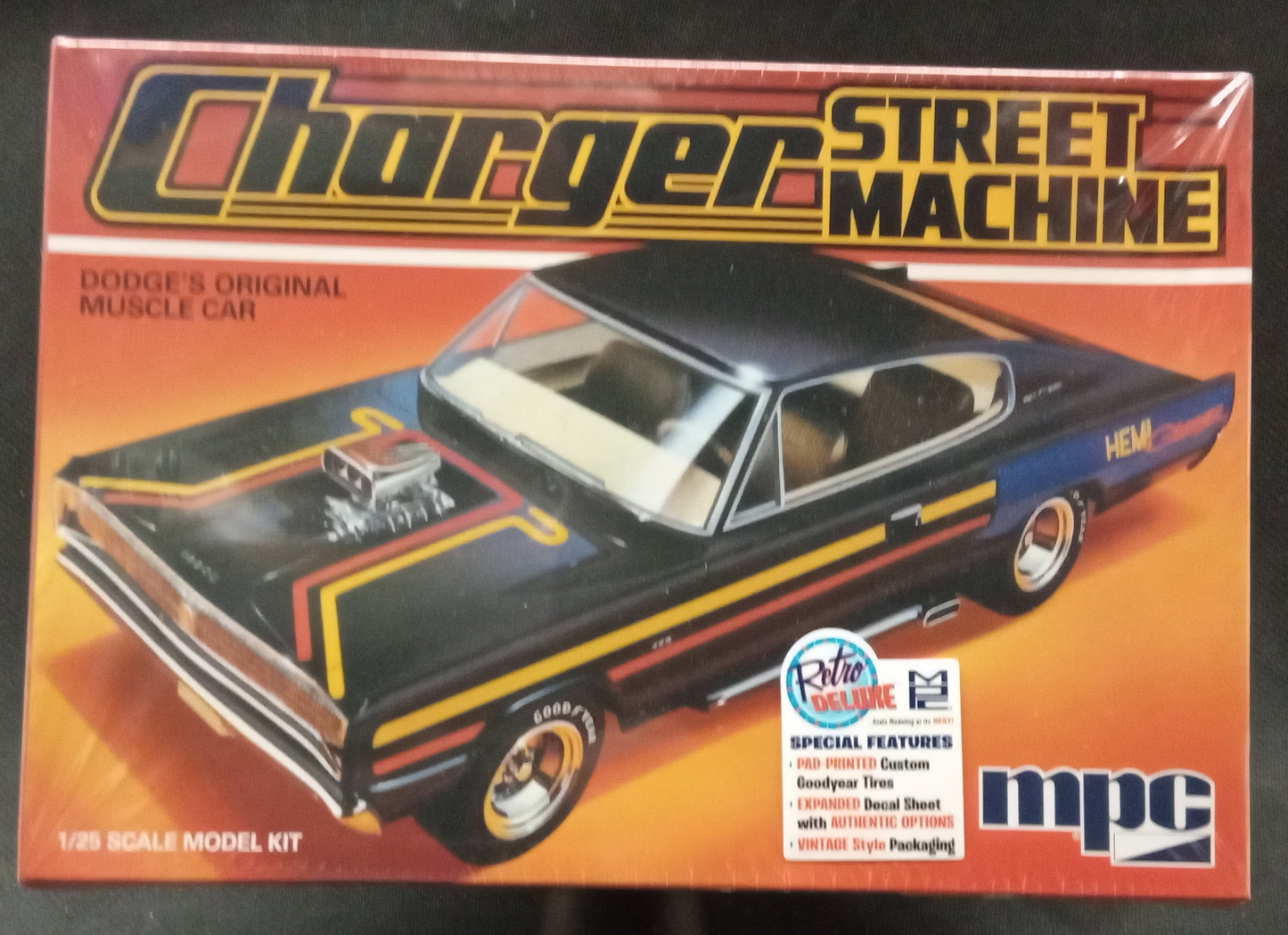 MPC 1/25 '67 DODGE CHARGER STREET MACHINE