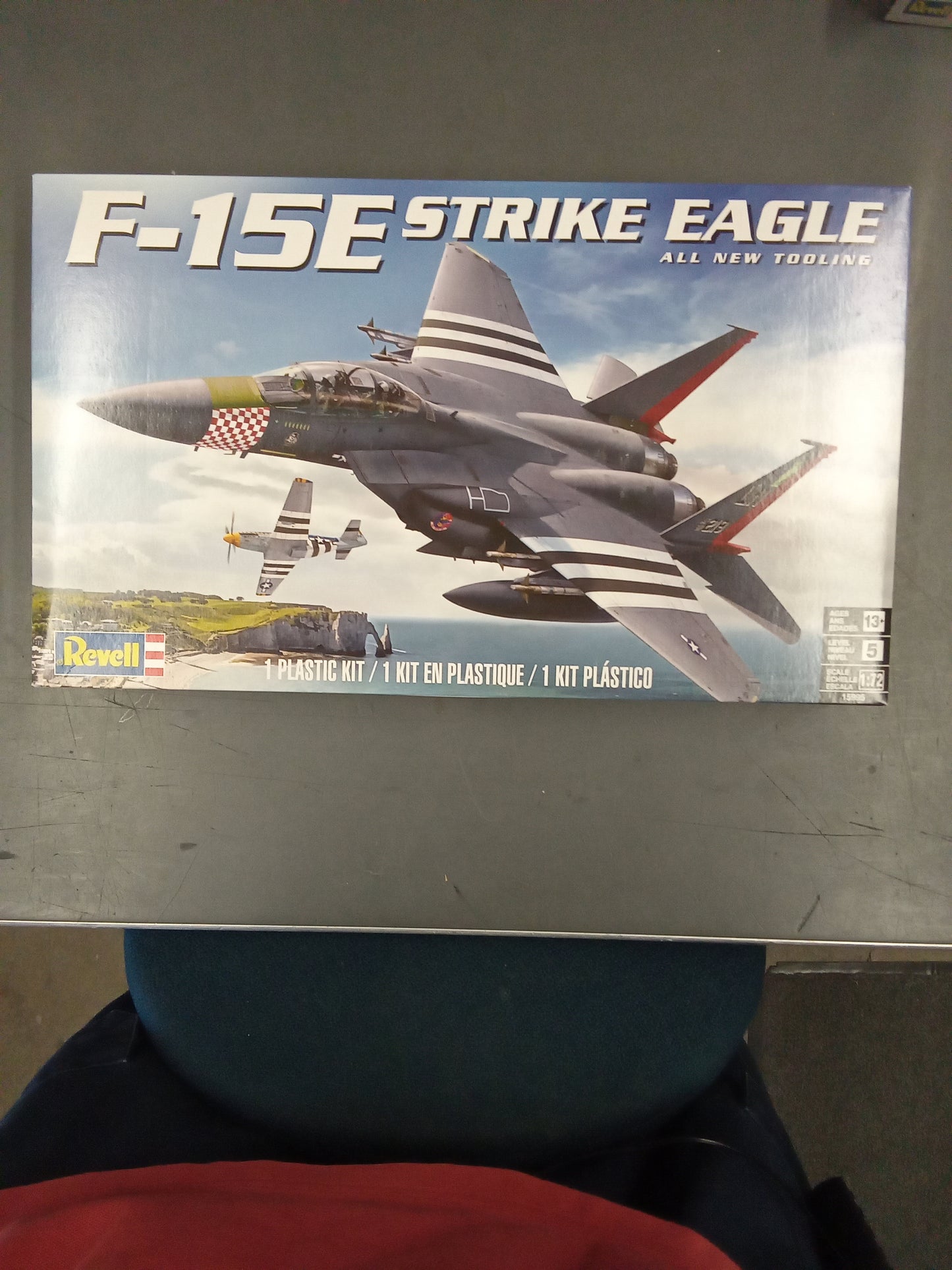 REVELL 1/72 F-15E STRIKE EAGLE